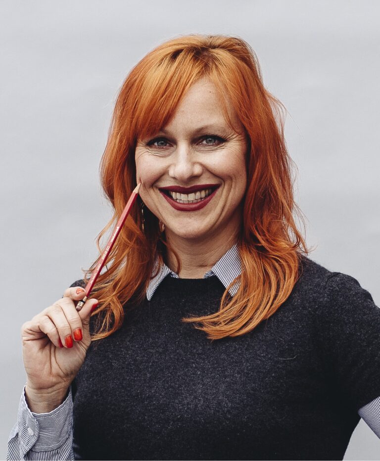 headshot-Leslie-Miller